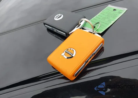 2024 Volvo S90 B6 Plus из США, поврежденный, VIN LVY062ME3RP406187